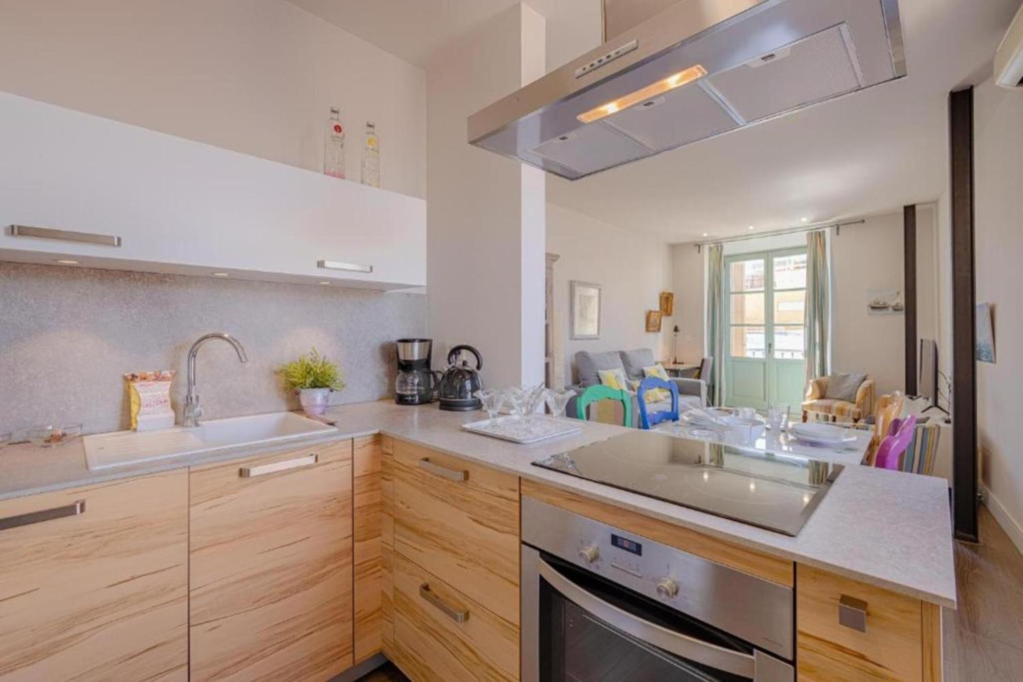 C20 - Adorable Apartment In The Center With Sun Terrace Málaga Exteriör bild